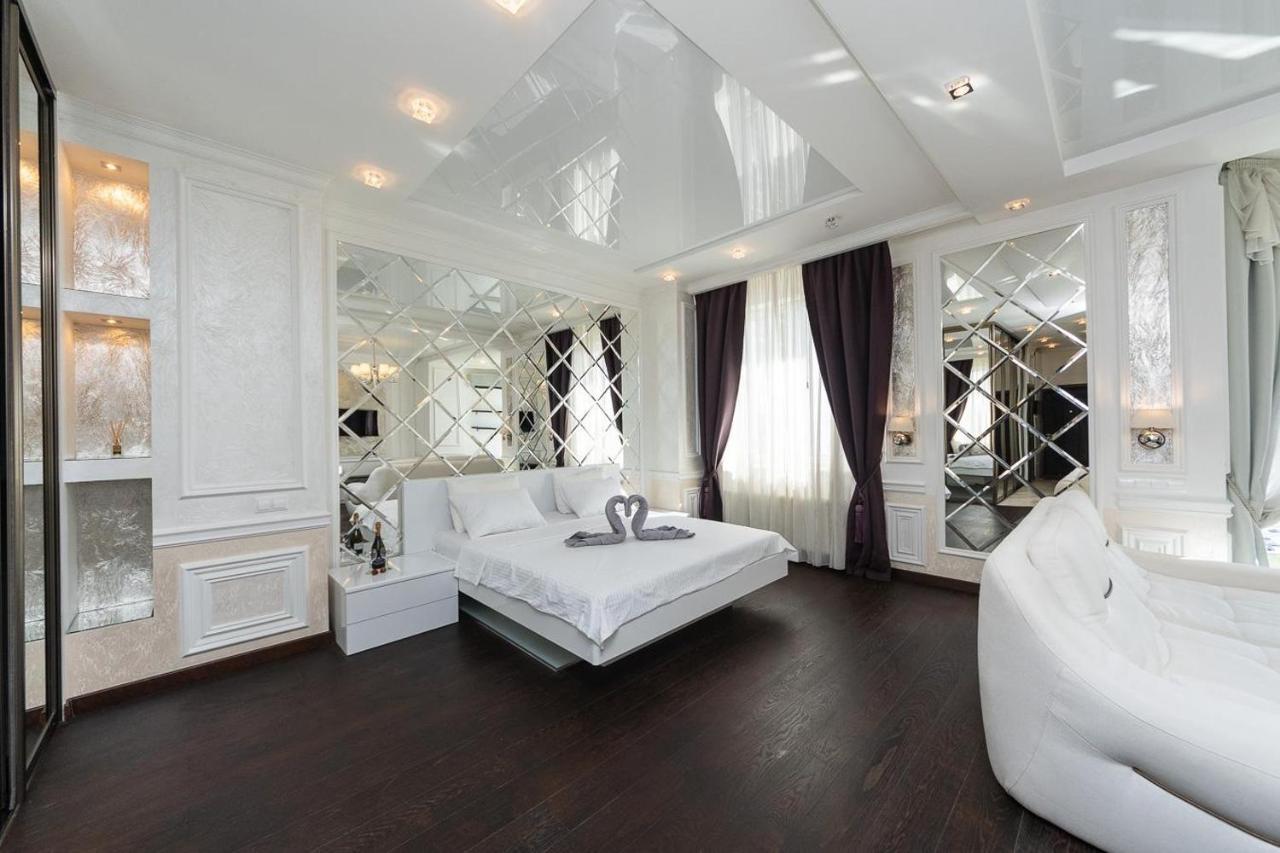 Exquisite Panoramic Views Apartment Dnipro Embankment Kiev Dış mekan fotoğraf